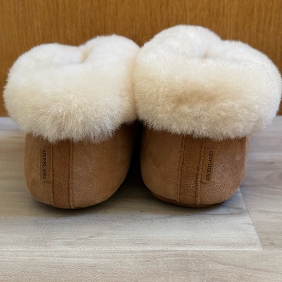 OVERLAND • 100% Sheepskin “Sofia” Soft Sole Slipper - Size 8 - Picture 3 of 10